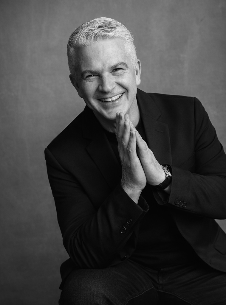 Retrato del Dr. Javier Coindreau, director médico de CCML